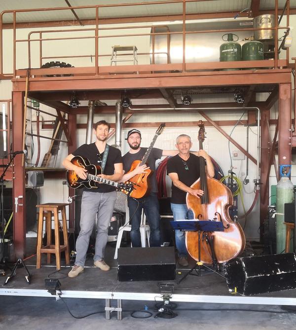 Les Manches à Cordes